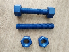 XYLAN 1070 COATED BLUE COLOR STUD BOLT Y N UTS El producto debe ser fabricado en un lugar de almacenamiento.