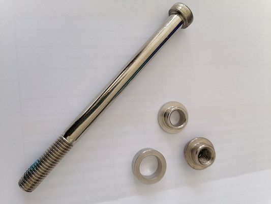 comprar Perno de los SS del grado 8,8 y asamblea de nuez hexagonales M10 para las colocaciones del deporte online manufacture